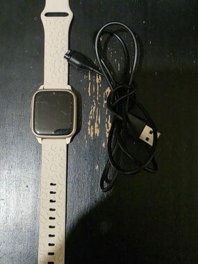 Beige Silicone Smartwatch with Heart-Rate Tracking